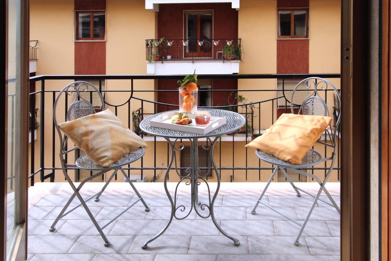 Casa Derosa In Sorrento Centro Apartment Exterior photo
